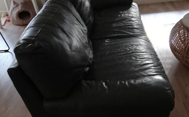 Mobilier canapé 3 places en cuir marron glacé