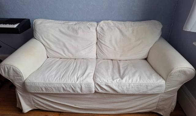 Mobilier canapé blanc (à récupérer d’ici lundi)