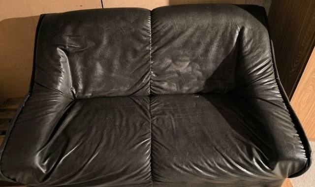 Mobilier canapé 2 places