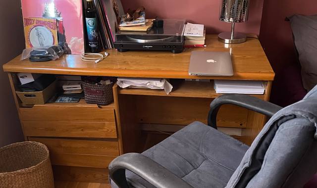 Mobilier bureau et fauteuil