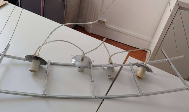 Mobilier luminaire en suspension