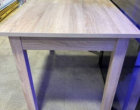 Mobilier tables ou bureau
