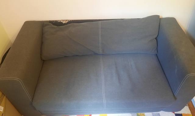 Mobilier canapé convertible Ikea - 2 places
