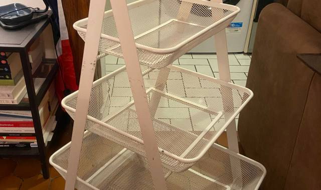 Mobilier rangement cuisine à roulette