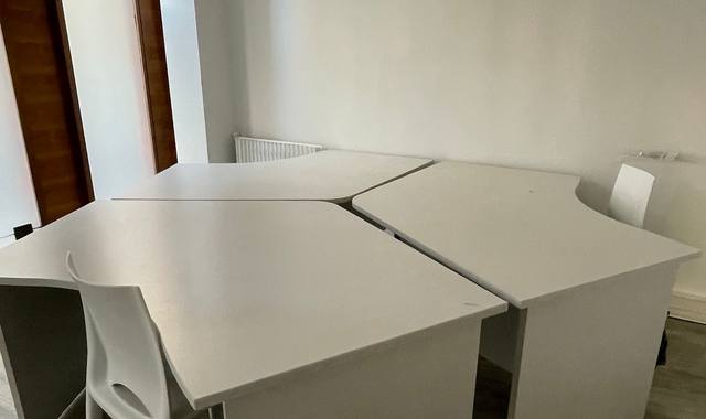 Mobilier des bureaux et meubles de rangement