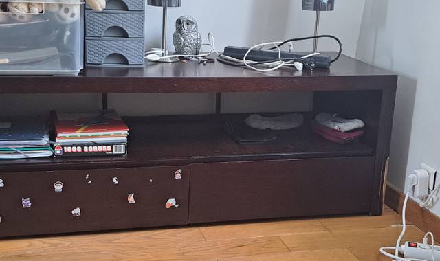 Mobilier meuble bas pour téléviseur  avec 2 tiroirs