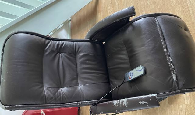 Mobilier fauteuil vibro massant