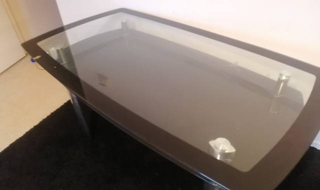 Mobilier table en verre