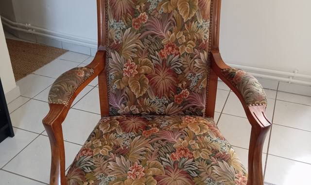 Mobilier fauteuil ancien