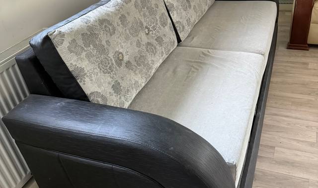 Mobilier canapé convertible 3 places