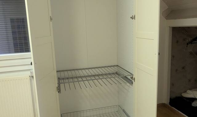 Mobilier 2 grandes penderies