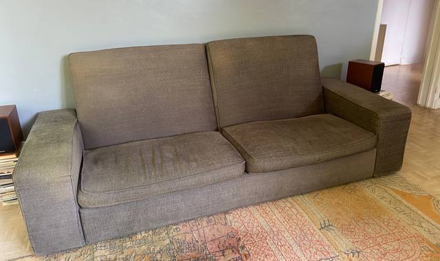 Mobilier grand canapé 3 places – Bon état