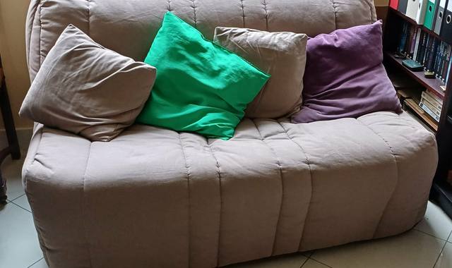 Mobilier canape convertible