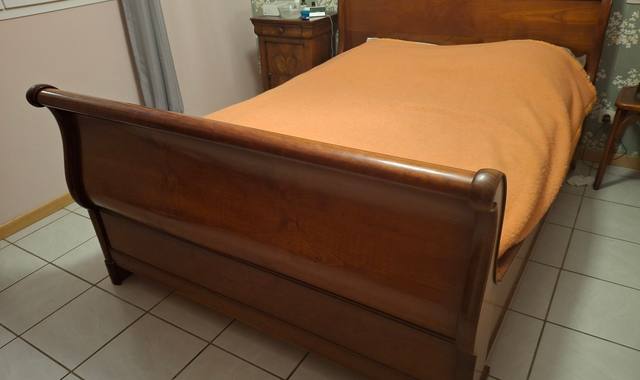 Mobilier ensemble de lit