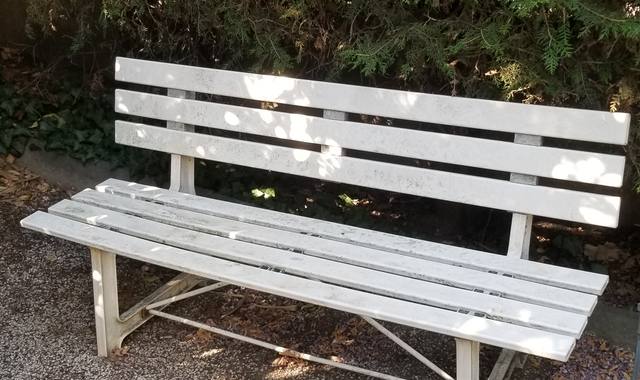 Mobilier banc de jardin