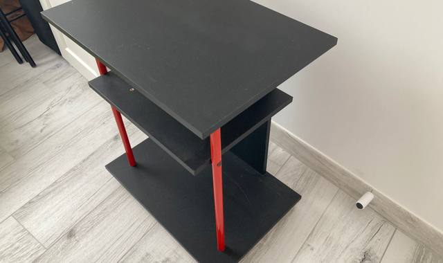 Mobilier petite table roulante