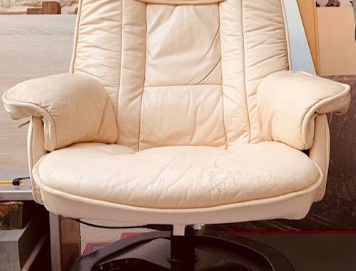 Mobilier fauteuil relax couleur crème