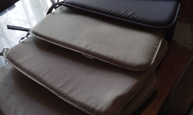 Mobilier galettes de chaises