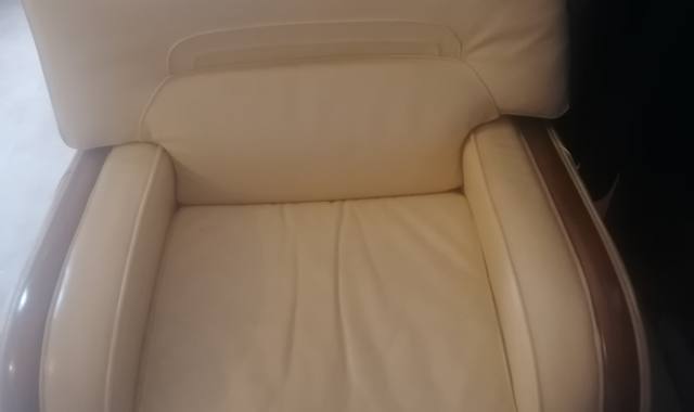 Mobilier fauteuil en cuir