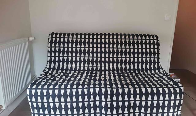 Mobilier canapé lit type BZ en bon état