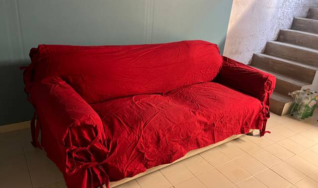 Mobilier canapé 3 place convertible