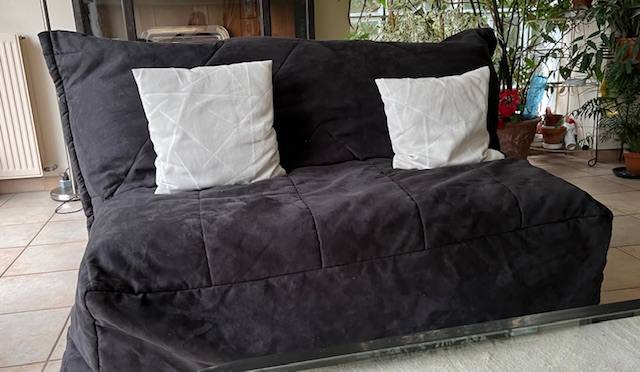 Mobilier banquette lit convertible Julia.