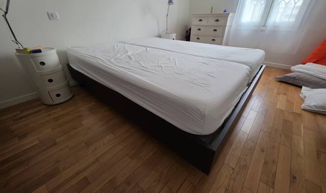 Mobilier lit de 160 marque Tempur