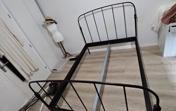 Mobilier lit ikea LILLESAND