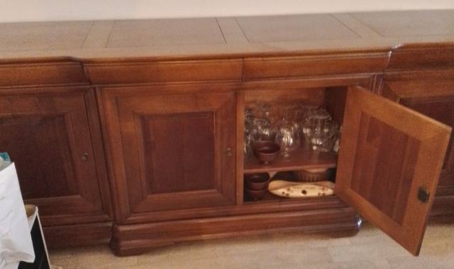 Mobilier mobilier grande commode vaisselier