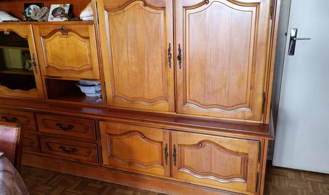 Mobilier buffet vaisselier 2m x 180h bois acajou année 1980