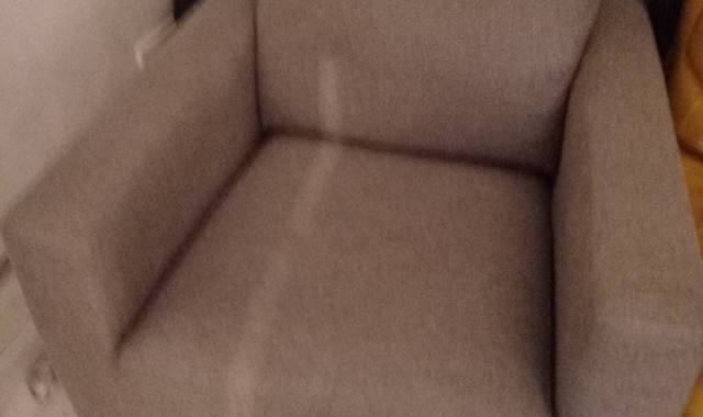 Mobilier fauteuil très bon état