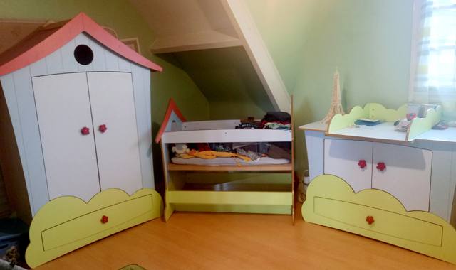Mobilier une Chambre Complète pour Bébé en Superbe Etat et Très Jolie