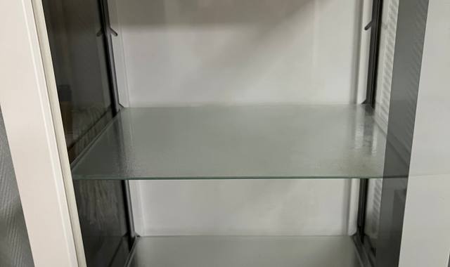 Mobilier armoire à pharmacie