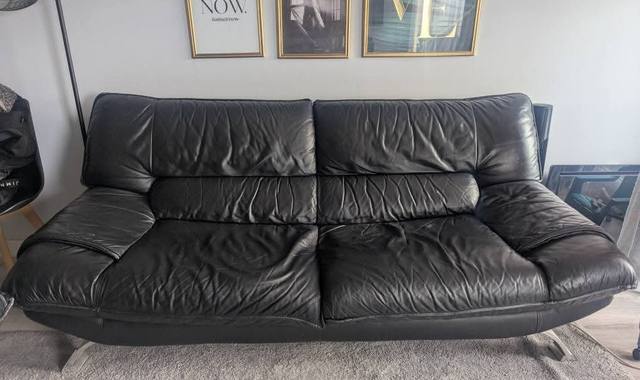 Mobilier 2 canapés cuir (2 places + 3 places)
