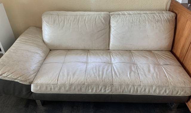 Mobilier canapé d'angle cuir