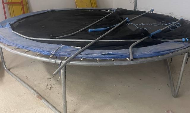 Sport trampoline