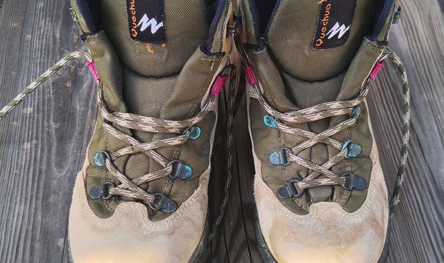 Sport chaussures de randonnée Quechua femme ou enfant T38