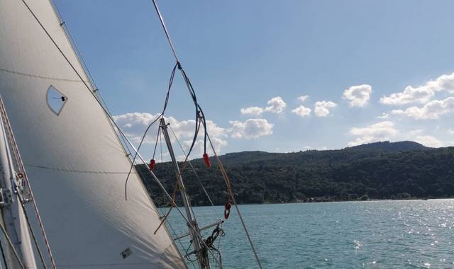 Sport oilier FIRST CLASS 8 BENETEAU