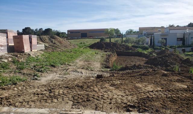 Terre et gravats terre de qualite fertile 11160