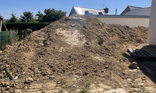 Terre et gravats terre végétale