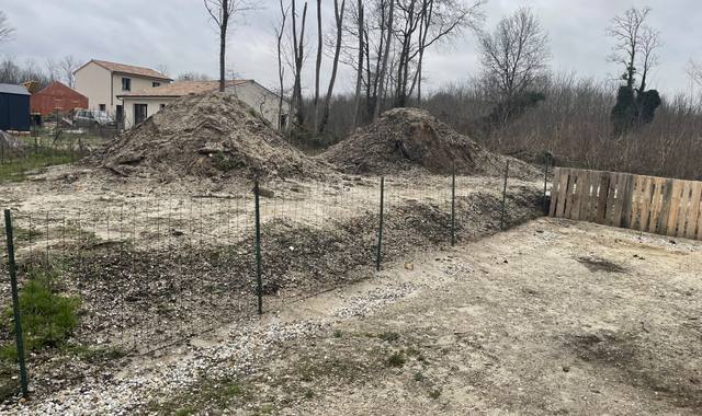 Terre et gravats terre vegetale