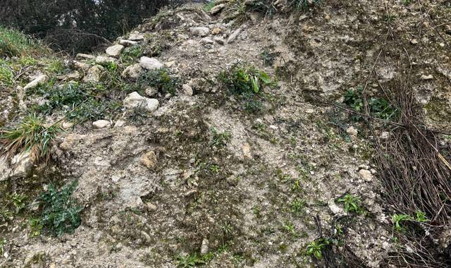 Terre et gravats terre de remblais