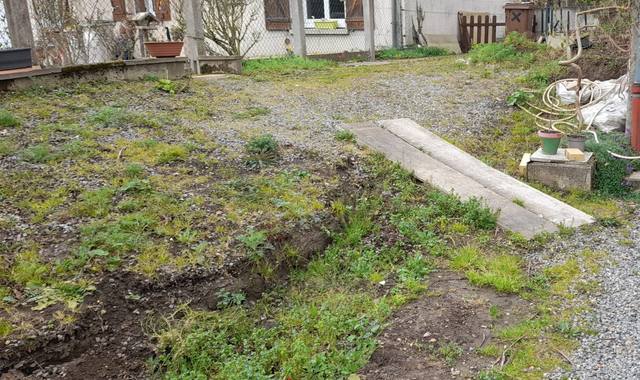 Terre et gravats remblais et terre végétale