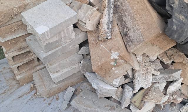 Terre et gravats gravats