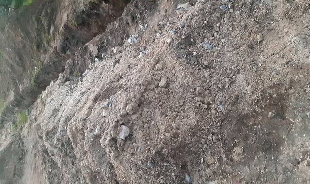 Terre et gravats terre de terrassement