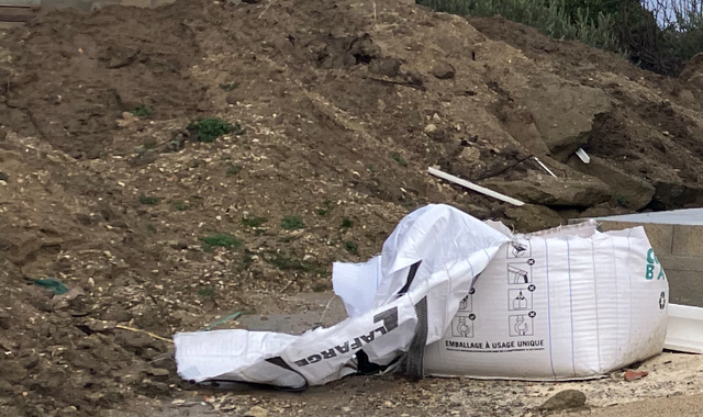 Terre et gravats de terre