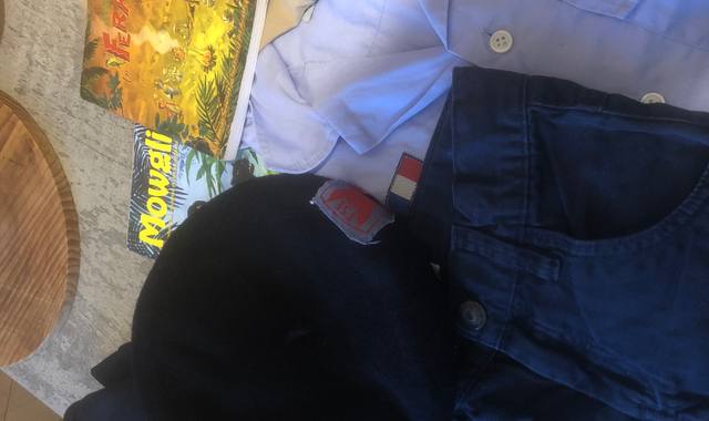 Vêtements uniforme scout louveteaux d’Europe