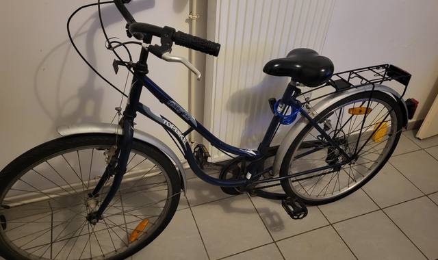 Vélo je donne vélo très bonne état