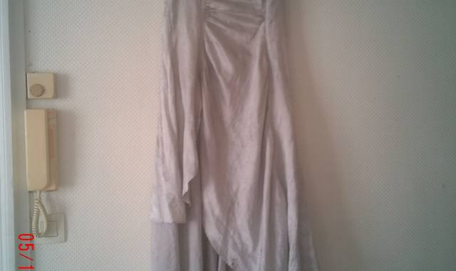 Vêtements robe blanche taille 42 pour halloween
