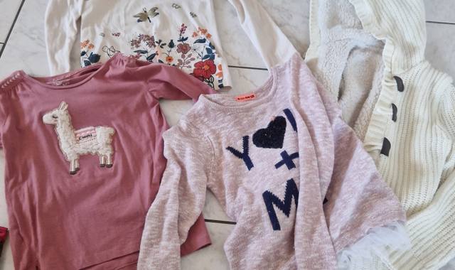 Vêtements sac de vêtements fille 6-8 ans